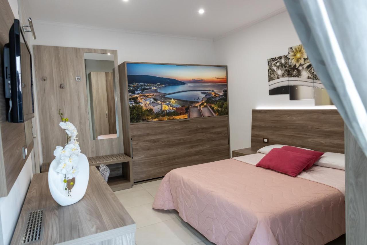 Mary VI Rooms Peschici Zewnętrze zdjęcie