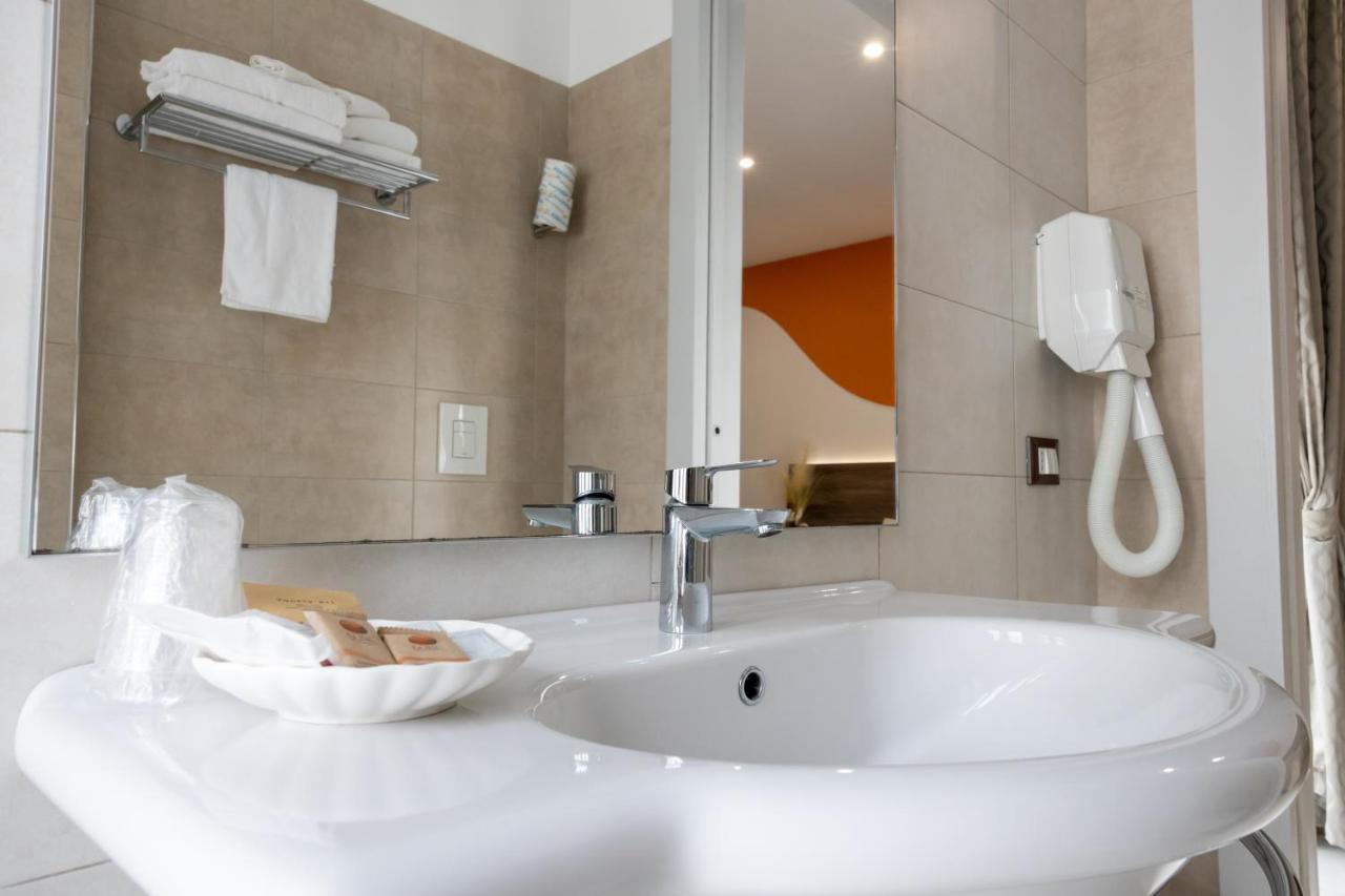 Mary VI Rooms Peschici Zewnętrze zdjęcie